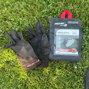 Freeze-Out Black Thermal Gloves
